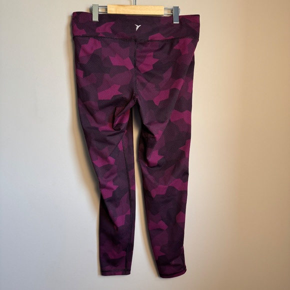 Old Navy Women's Activewear Yoga Leggings Fuchsia Size XL Athletic Pants Fitness - Picture 3 of 12